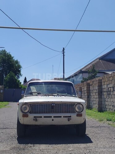 LADA (VAZ) 21011-4