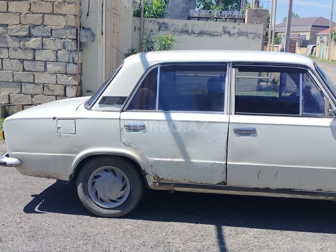 LADA (VAZ) 21011-5
