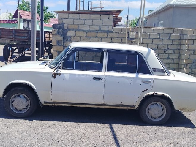 LADA (VAZ) 21011-7