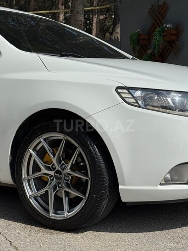 Kia Cerato-10