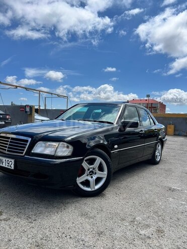 Mercedes C 240-1