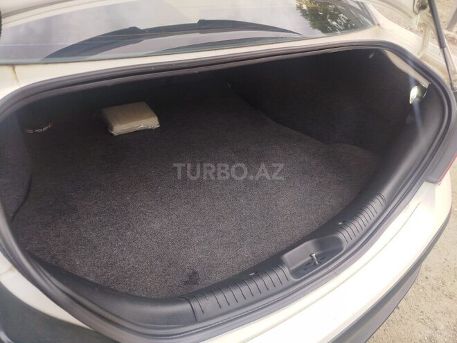 Ford Mondeo-8