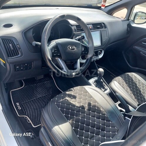 Kia Rio-8