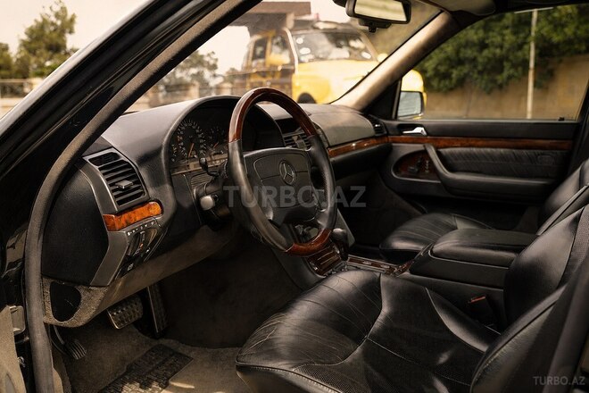 Mercedes S 320-6