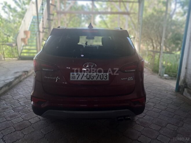 Hyundai Santa Fe-8