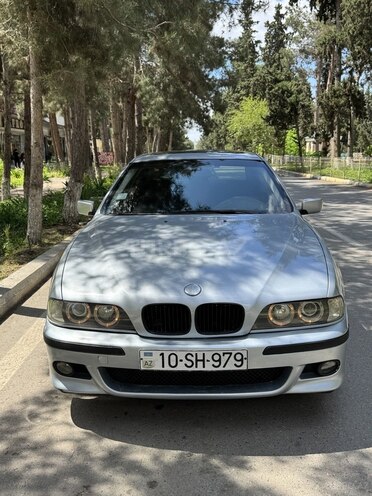 BMW 523-21