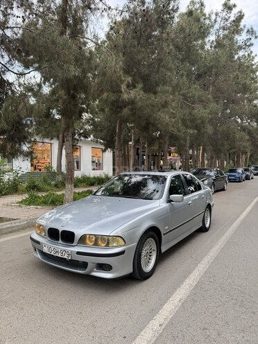 BMW 523-3