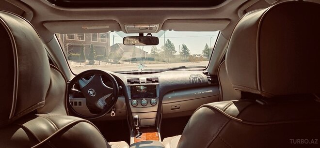 Toyota Camry-7