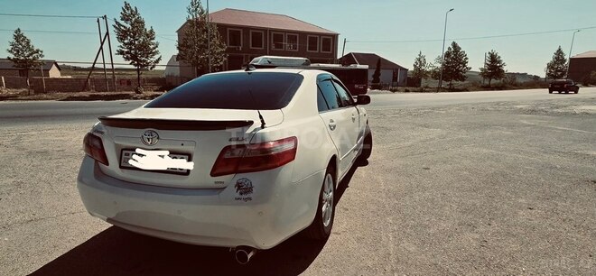 Toyota Camry-9