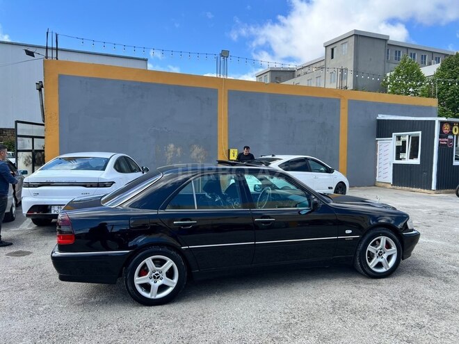 Mercedes C 240-6