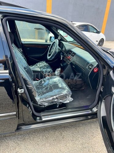Mercedes C 240-13
