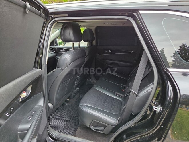 Kia Sorento-10