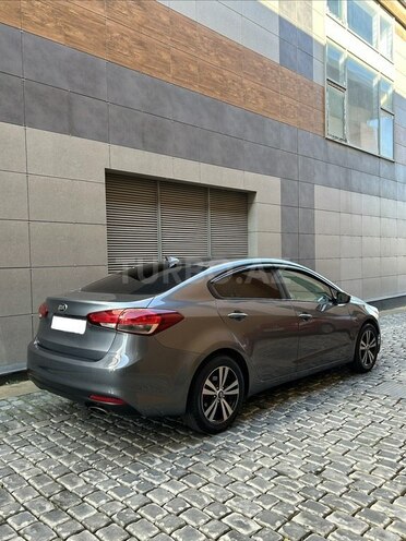 Kia Forte-4