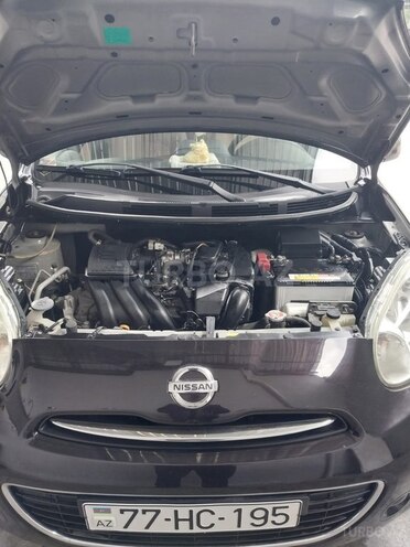 Nissan March-14