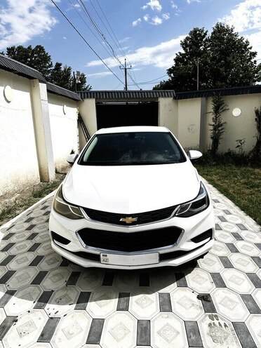 Chevrolet Cruze-1
