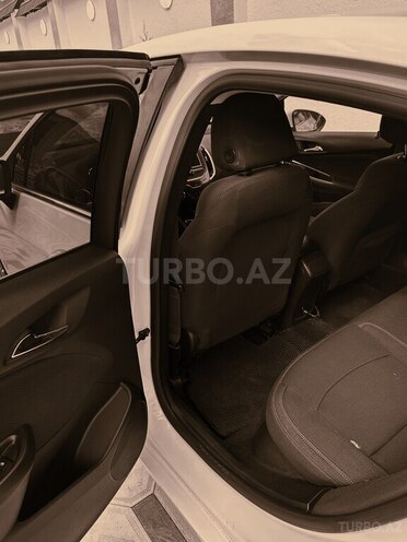 Chevrolet Cruze-6