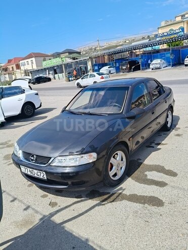 Opel Vectra-3