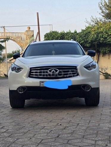 Infiniti FX35-8