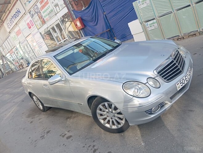 Mercedes E 220-5