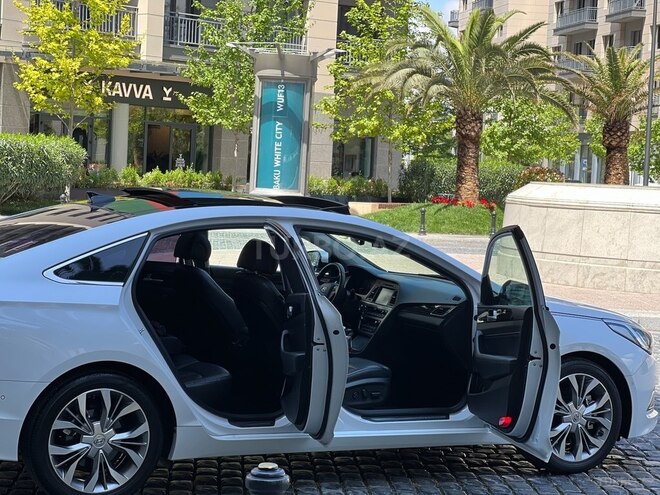 Hyundai Sonata-9