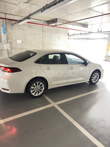 Toyota Corolla-5