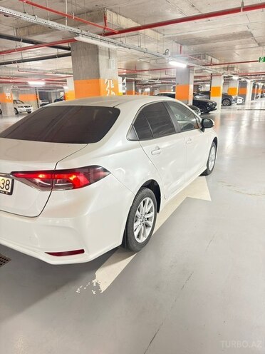 Toyota Corolla-3