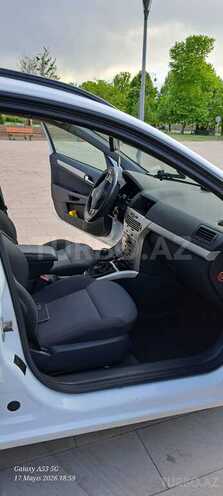 Opel Astra-7