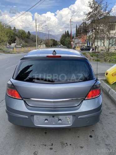 Opel Astra-2