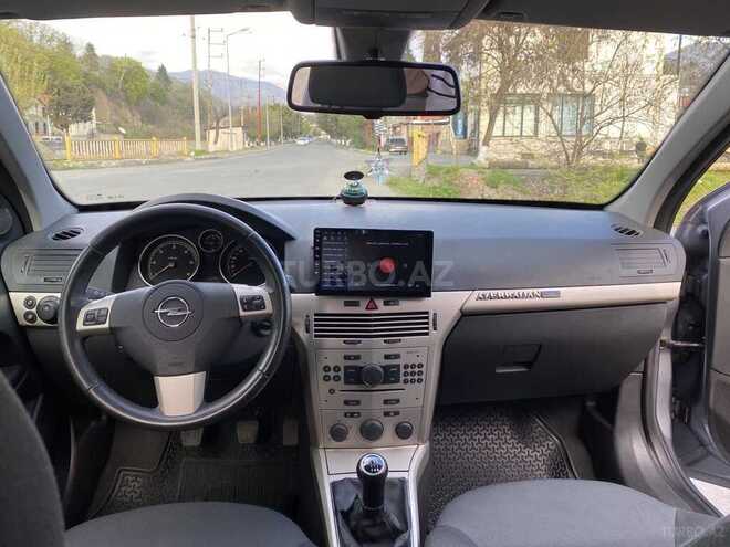 Opel Astra-6
