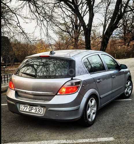Opel Astra-10