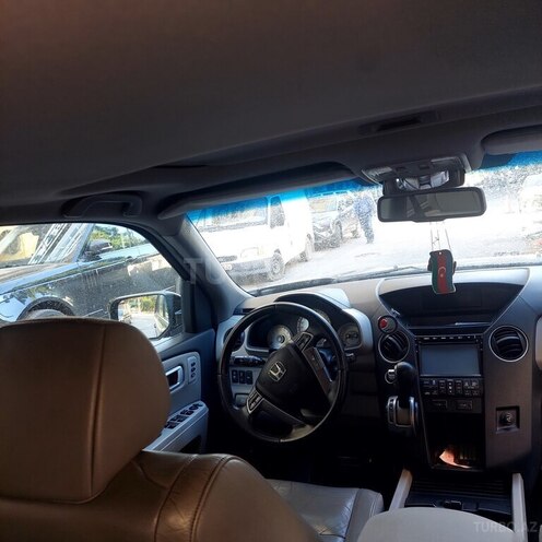 Honda Pilot-5