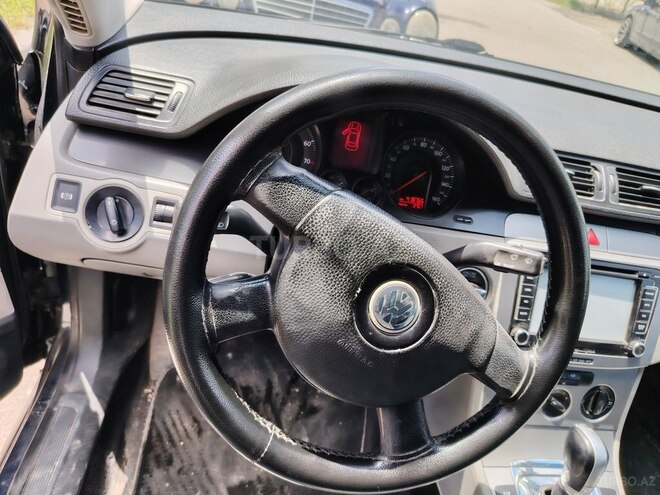 Volkswagen Passat-3