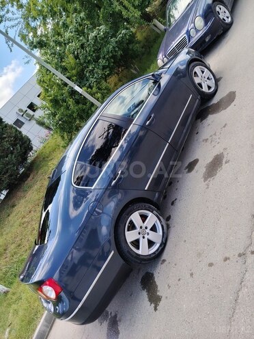 Volkswagen Passat-6