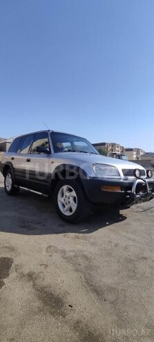 Toyota RAV4-5