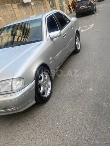 Mercedes C 240-4