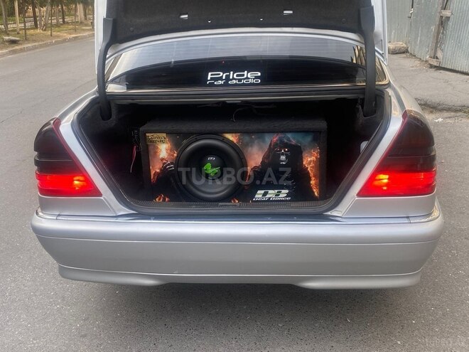 Mercedes C 240-6