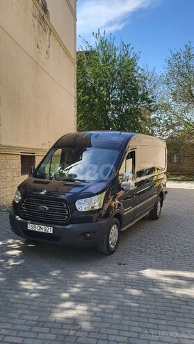 Ford Transit-4
