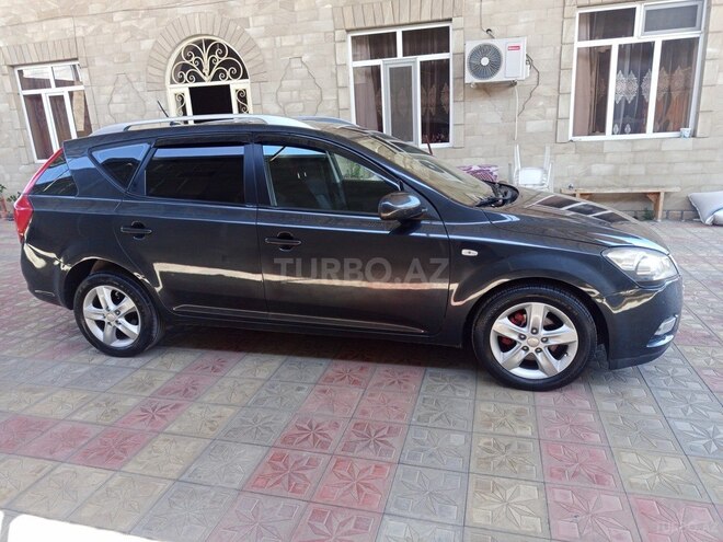 Kia Ceed SW-7