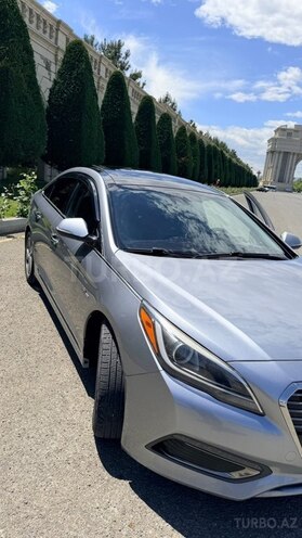 Hyundai Sonata-3