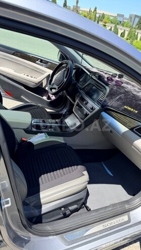 Hyundai Sonata-7