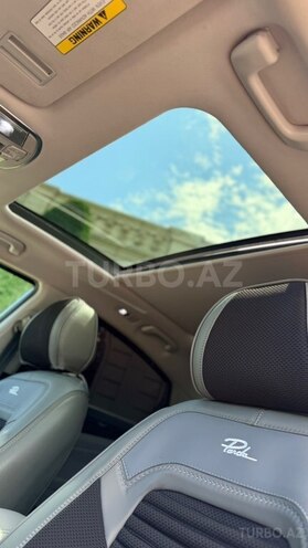 Hyundai Sonata-12
