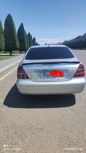 Mercedes E 220-2