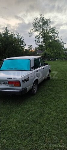LADA (VAZ) 2107-10