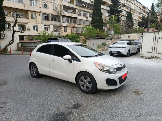 Kia Rio-2