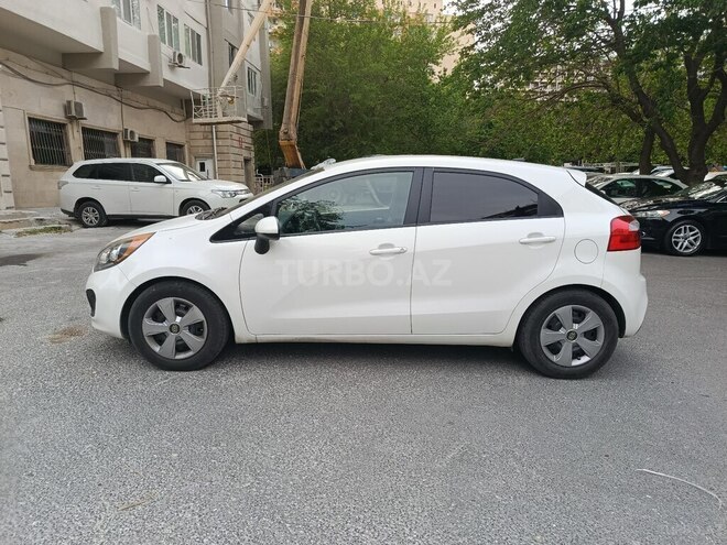 Kia Rio-7