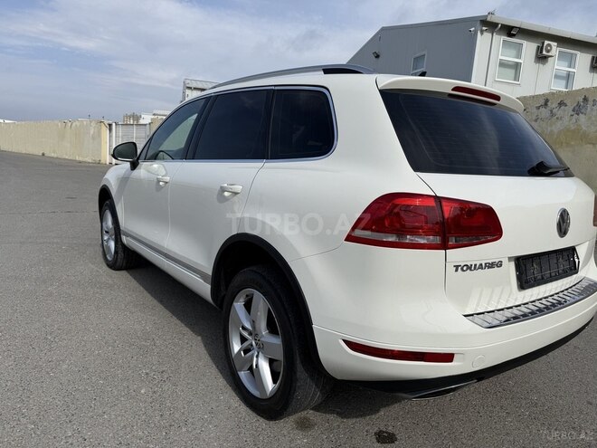 Volkswagen Touareg-8