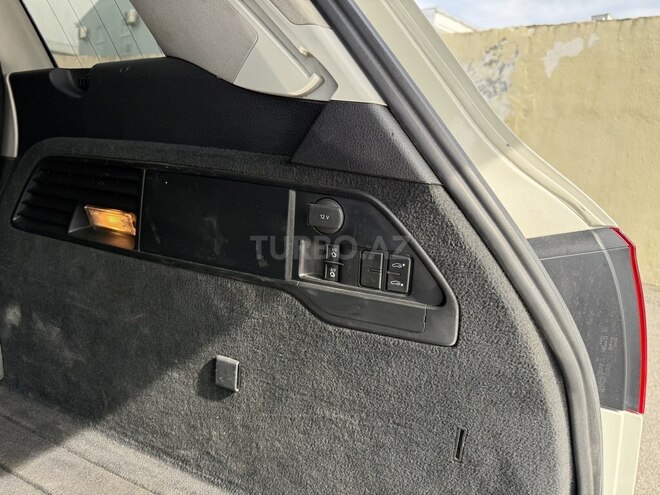 Volkswagen Touareg-9