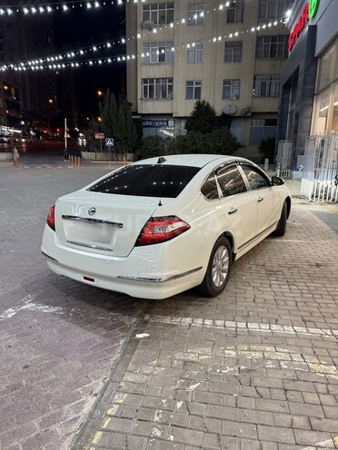 Nissan Teana-3