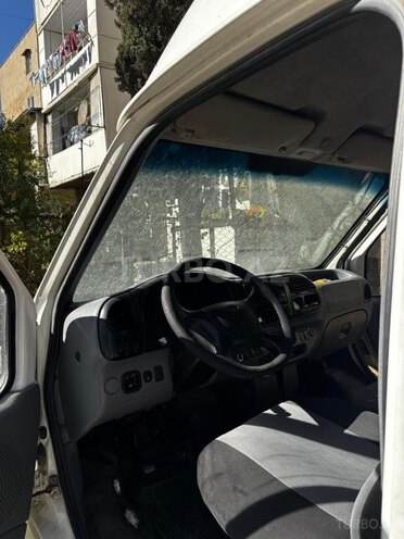 Ford Transit-6