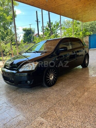 Toyota Corolla-10
